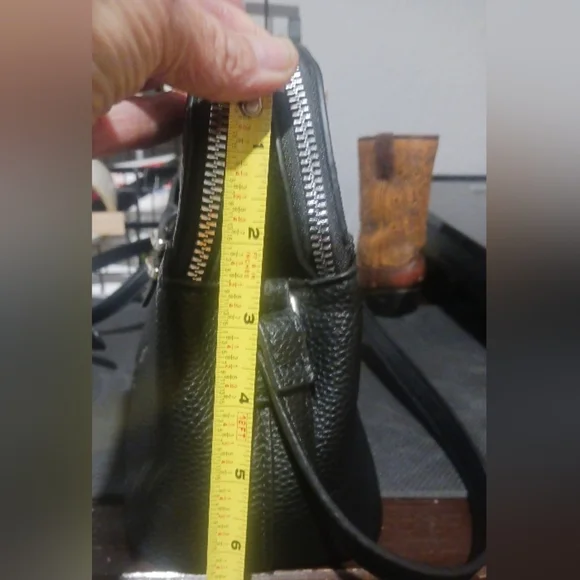 Nanette Lepore Black Crossbody Bag - Picture 3 of 6